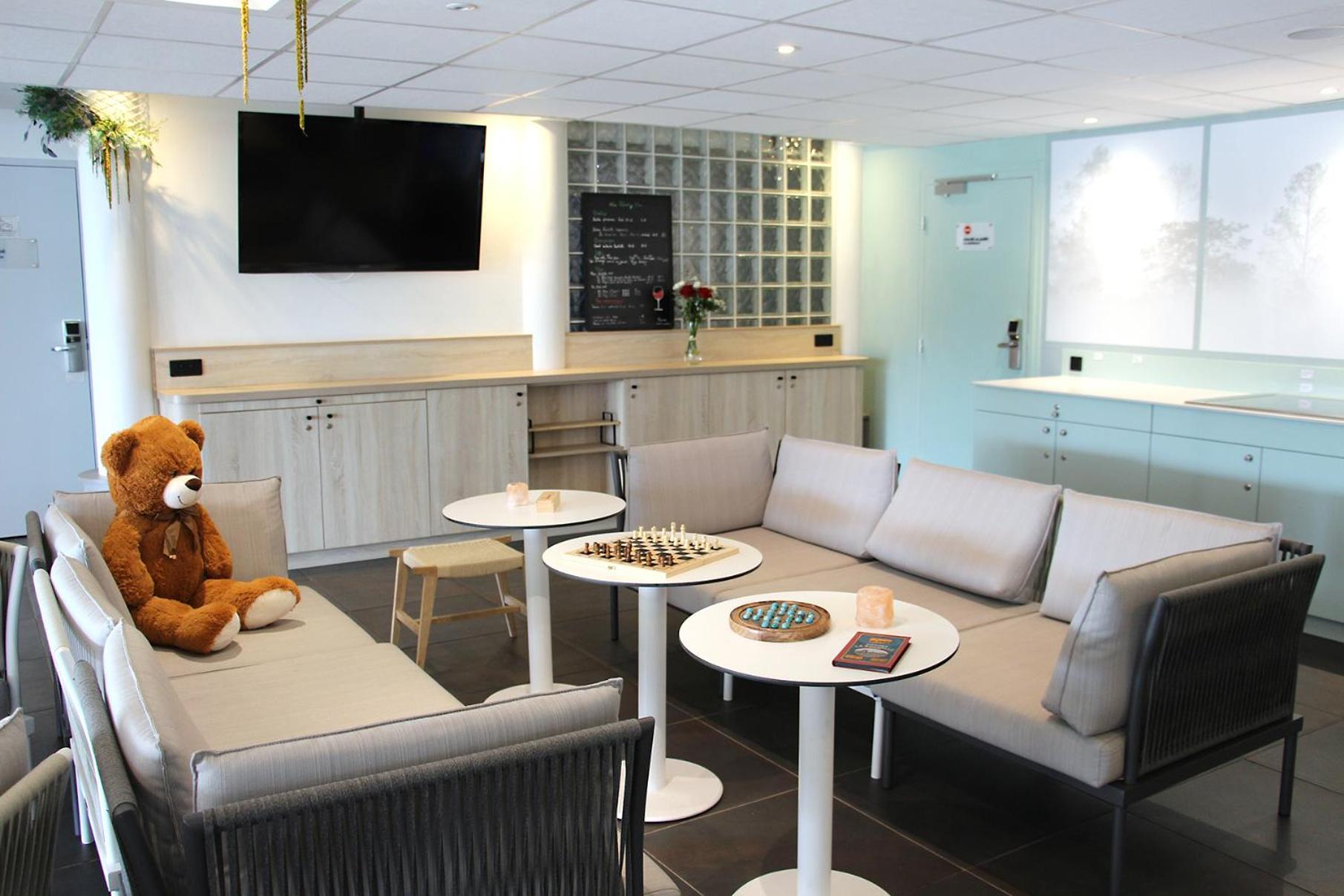 Hotel Kyriad La Rochelle Centre Ville ภายนอก รูปภาพ